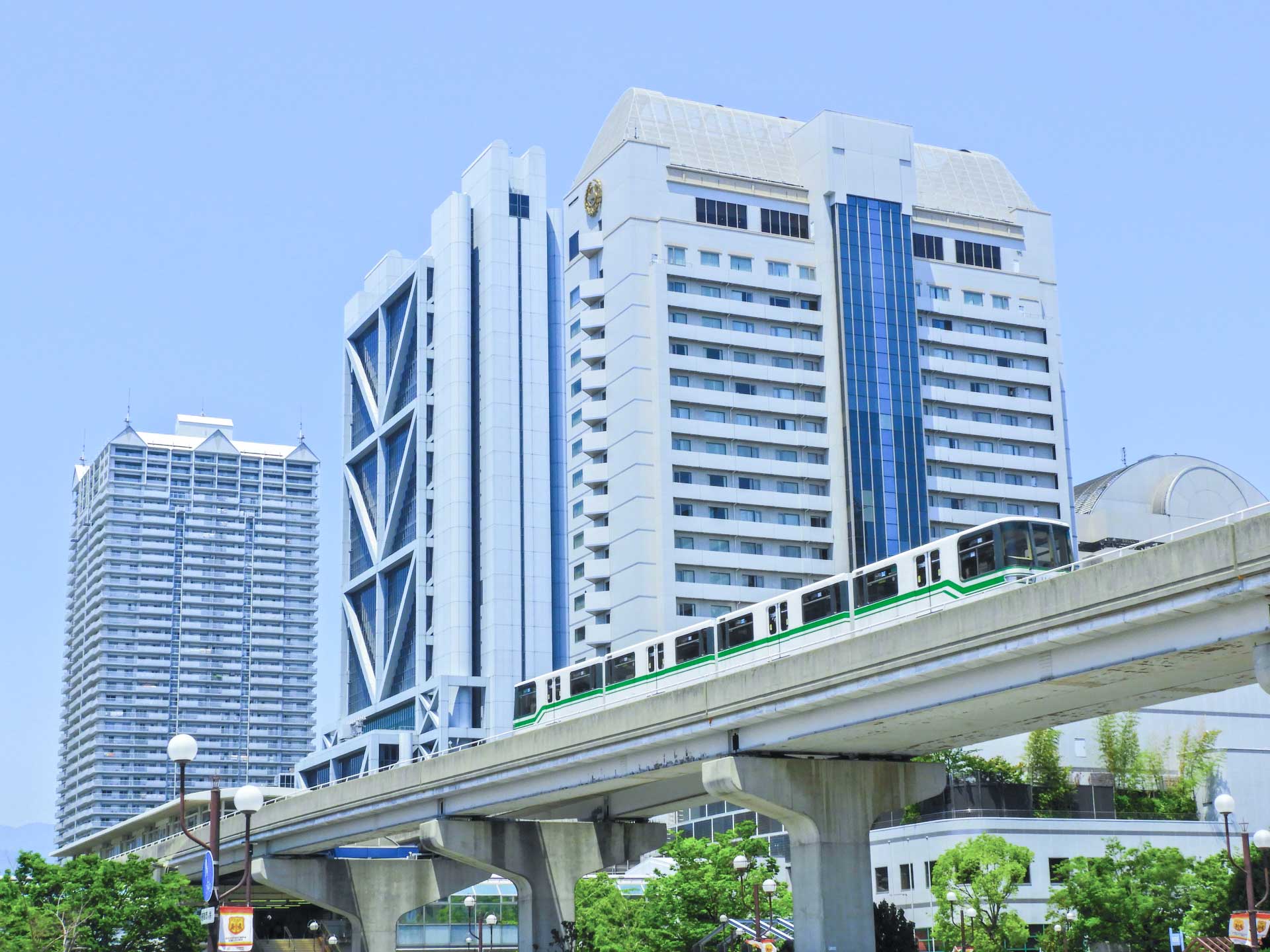 六甲ライナーの広告