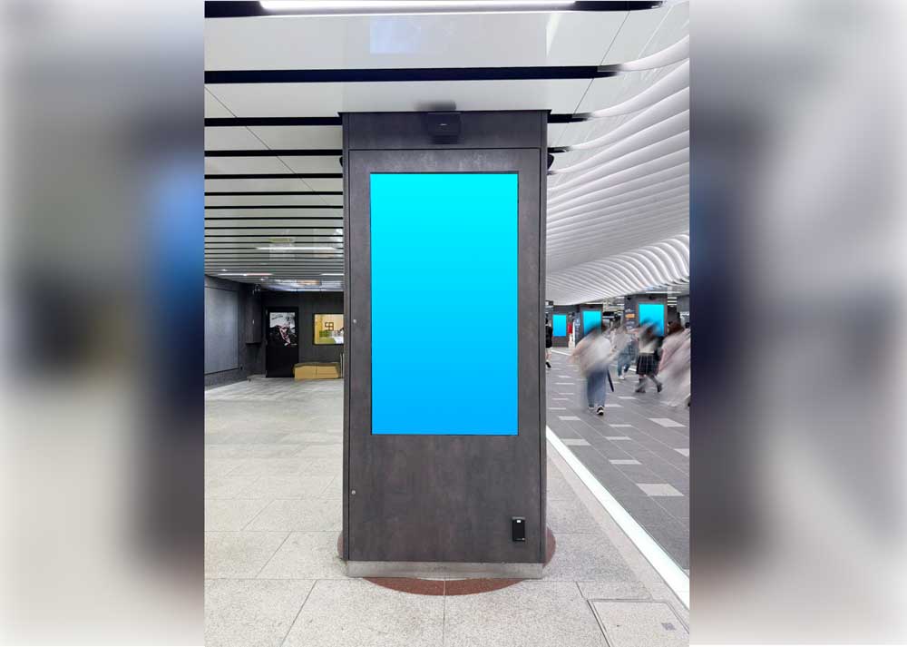 三宮コンコースDS