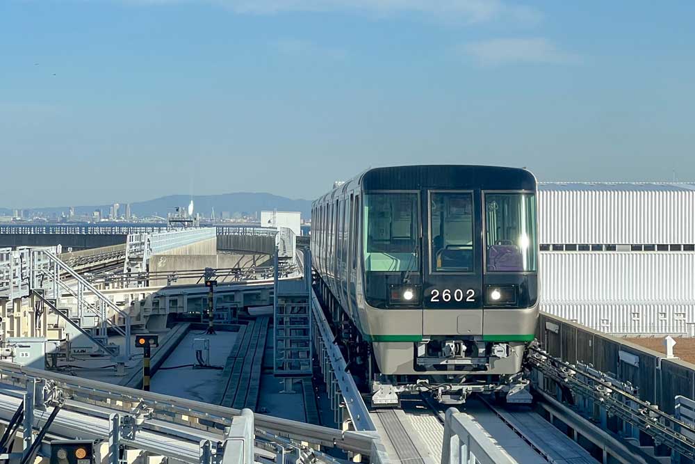 ポートライナーの広告